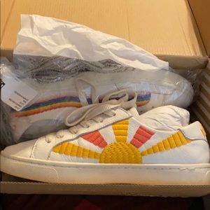 rainbow wave sneaker soludos